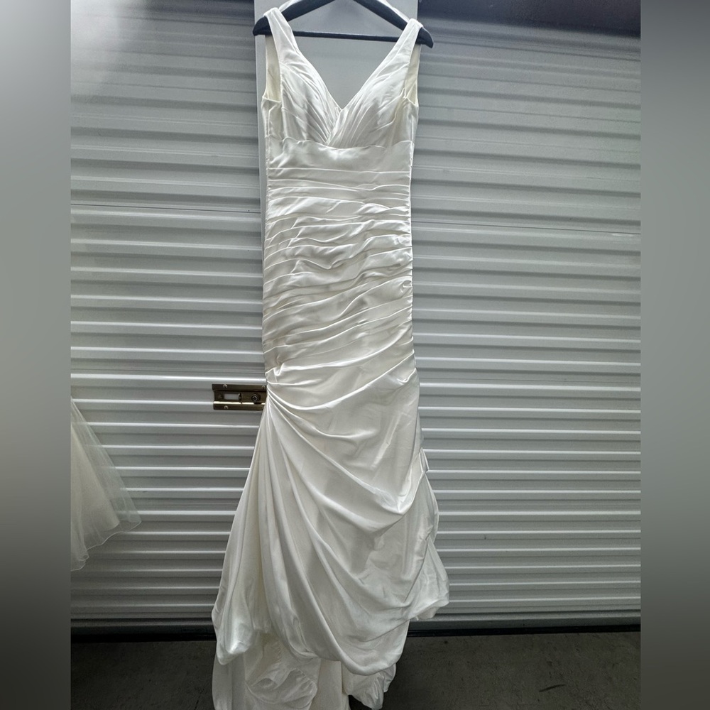 Madison Collection Ivory Satin Wedding Gown – Style 5519 – Size 8 – Corset Back - Picture 4 of 15